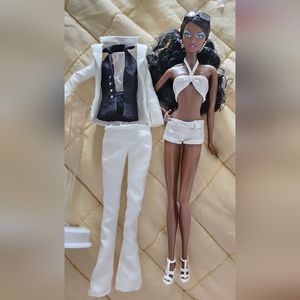 Barbie on location Milan pink label